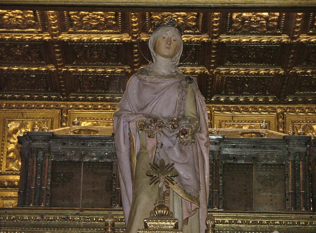 Fig. 4. Imagem de Teixiera Lopes em frente ao túmulo de prata Imagem de Teixiera Lopes em frente ao túmulo de prata